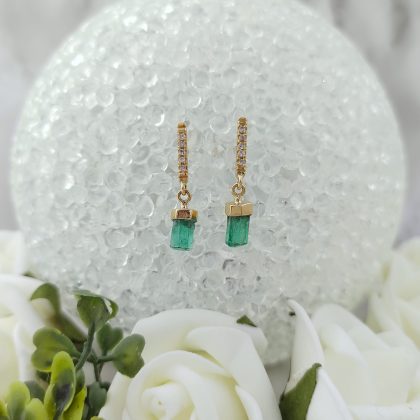 ARETES ORO AMARILLO ESMERALDA DIAMANTE
