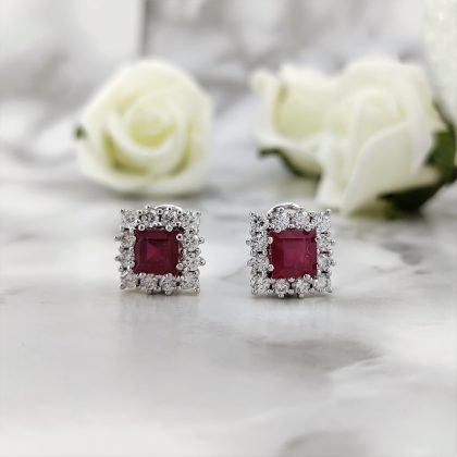 ARETES ORO BLANCO DIAMANTE RUBI