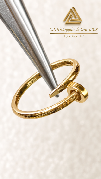 Anillo En Oro Amarillo 18K