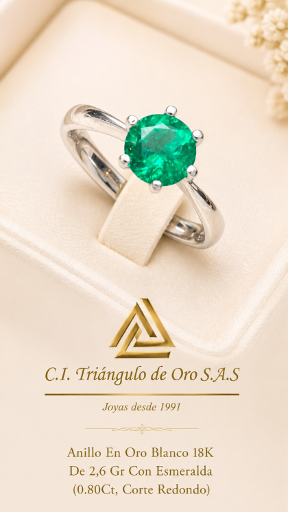 Anillo En Oro Blanco 18K Con Esmeralda
