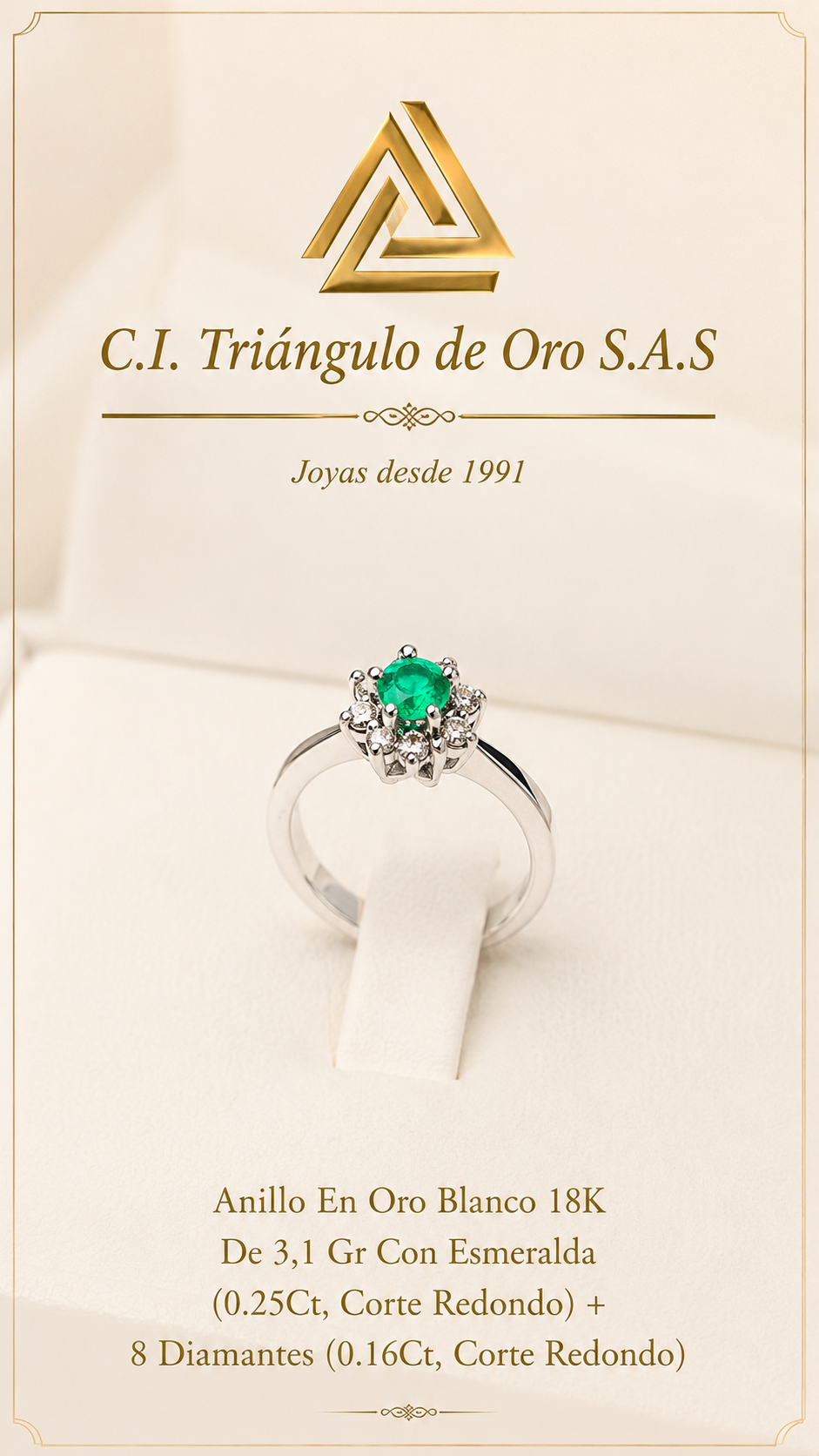 Anillo En Oro Blanco 18K Con Esmeraldas