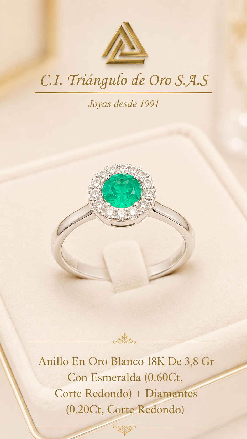 Anillo En Oro Blanco 18K Con Esmeralda