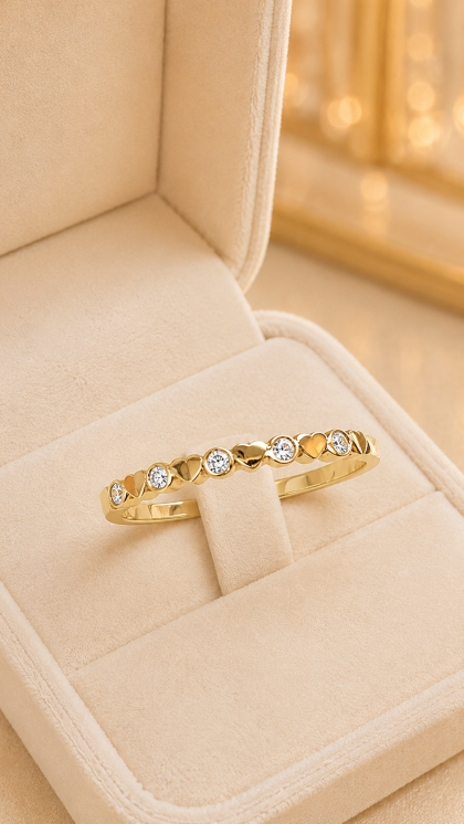 Anillo en oro amarillo 18K con Circon