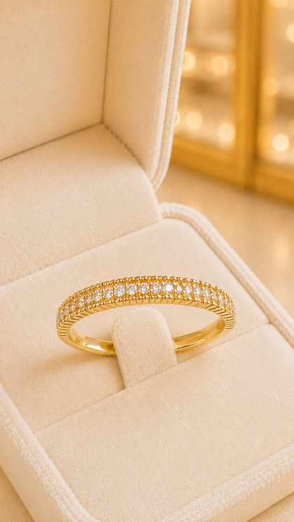 Anillo en oro amarillo 18K con Circon