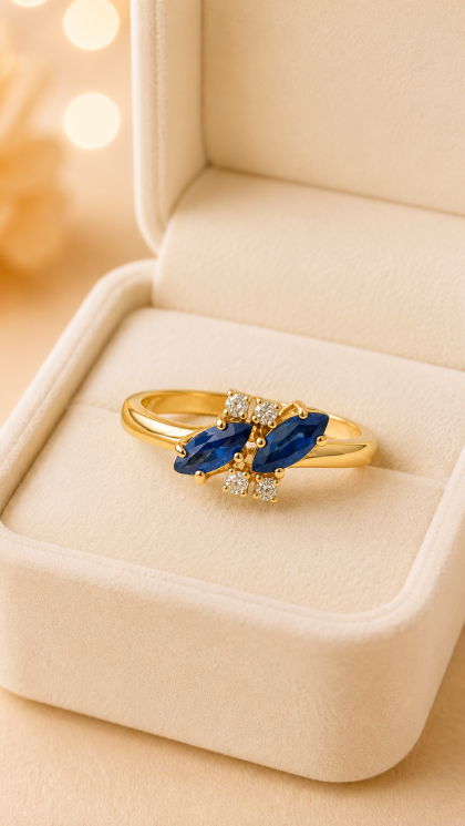 Anillo en oro amarillo 18K con Zafiros y Diamantes