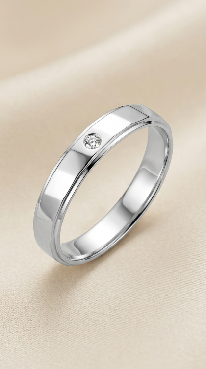 Argolla en oro blanco 18K con Circon