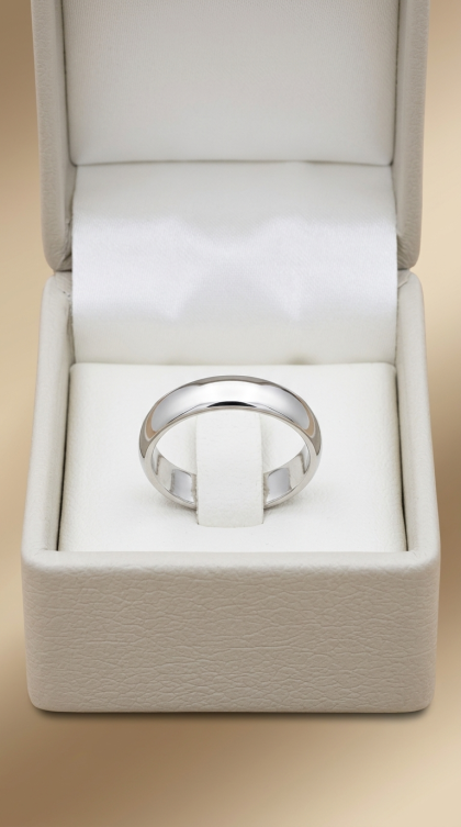 Argolla en oro blanco 18K