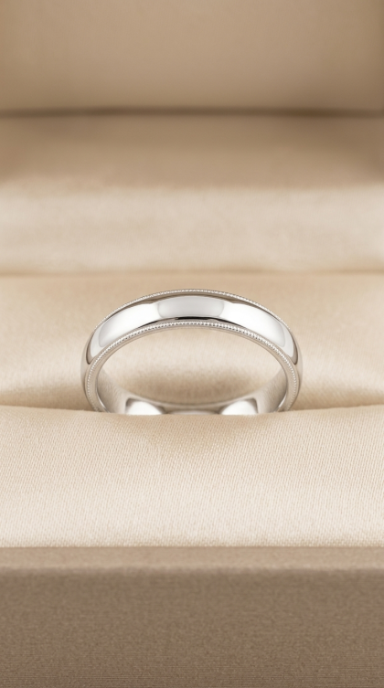 Argolla en oro blanco 18K