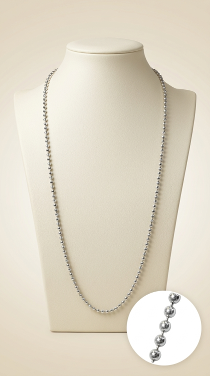Cadena con balines en oro blanco 18K