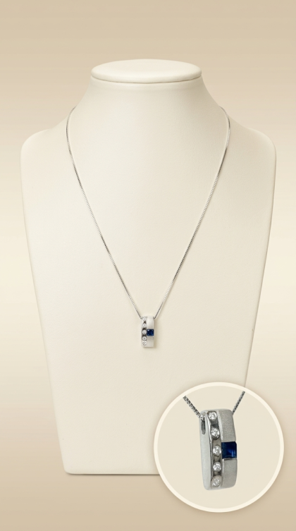 Gargantilla en oro blanco 18K con Zafiro y Diamantes