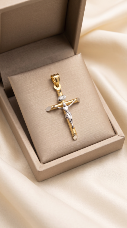 Dije Cruz Crucifijo en Oro Combinado 18K